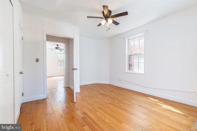 244 S 9TH ST, Philadelphia, PA 19107