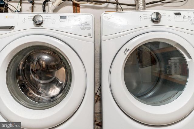 244 S 9TH ST, Philadelphia, PA 19107