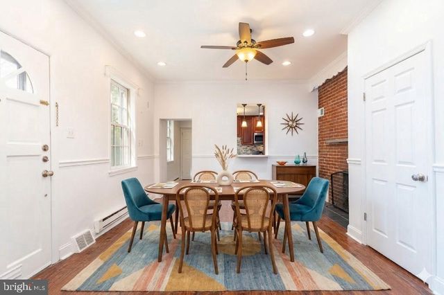 244 S 9TH ST, Philadelphia, PA 19107