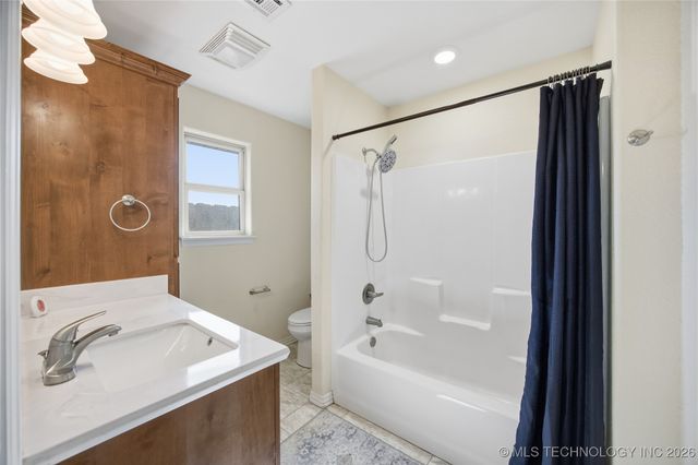 805 5th Street, Stigler, OK 74462