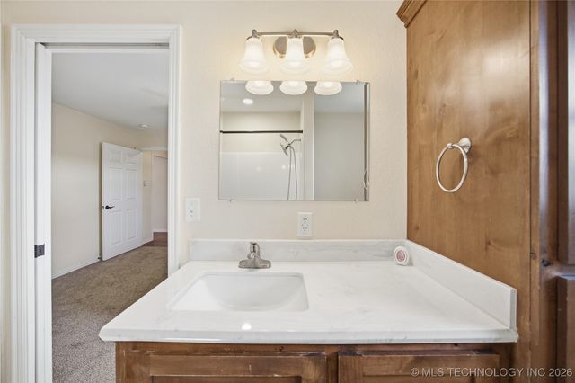 805 5th Street, Stigler, OK 74462