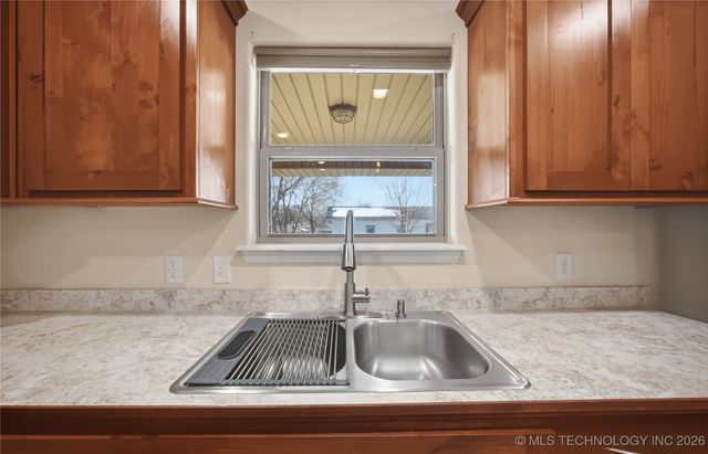 805 5th Street, Stigler, OK 74462