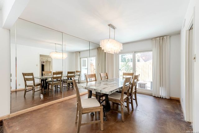 13106 Hill Forest, San Antonio, TX 78230