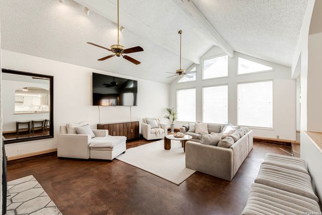 13106 Hill Forest, San Antonio, TX 78230