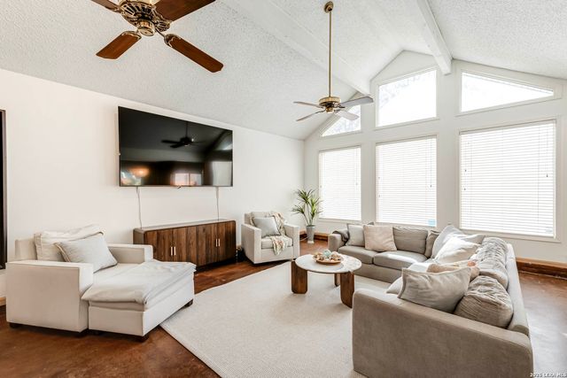 13106 Hill Forest, San Antonio, TX 78230