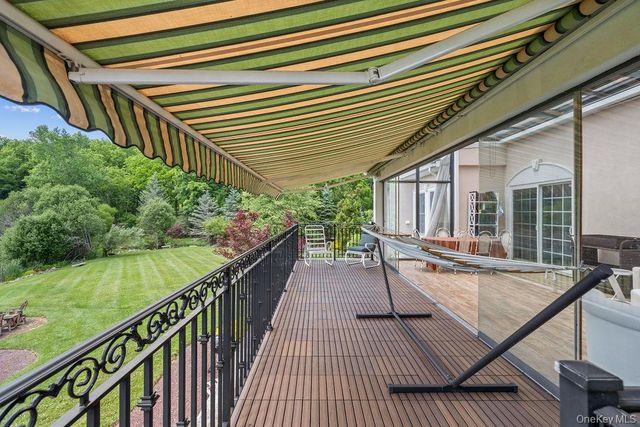 57 Wesley Chapel Road, Suffern, NY 10901