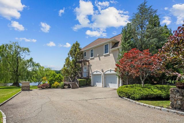 57 Wesley Chapel Road, Suffern, NY 10901