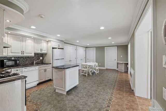 57 Wesley Chapel Road, Suffern, NY 10901