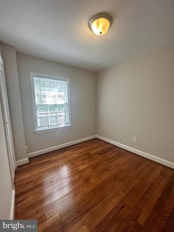 728 S ROYAL ST S, Alexandria, VA 22314