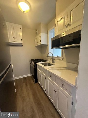 728 S ROYAL ST S, Alexandria, VA 22314