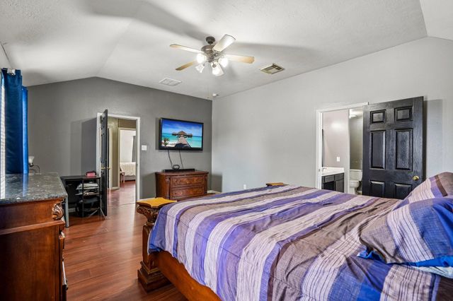 5119 Laurynnbrook Drive, Pasadena, TX 77505