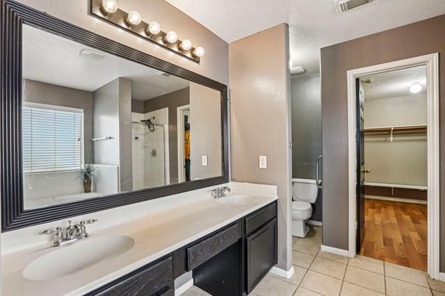 5119 Laurynnbrook Drive, Pasadena, TX 77505