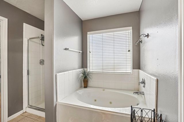 5119 Laurynnbrook Drive, Pasadena, TX 77505