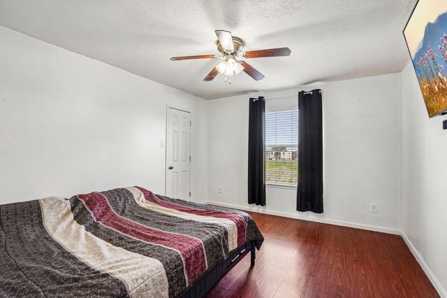 5119 Laurynnbrook Drive, Pasadena, TX 77505