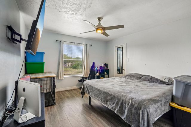 5119 Laurynnbrook Drive, Pasadena, TX 77505