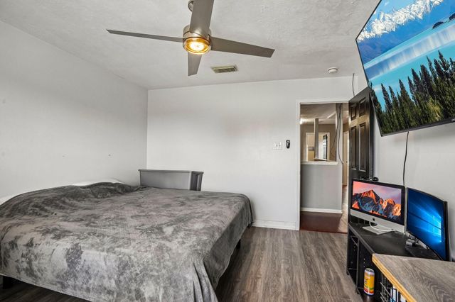 5119 Laurynnbrook Drive, Pasadena, TX 77505