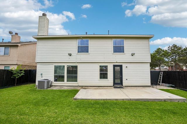 5119 Laurynnbrook Drive, Pasadena, TX 77505