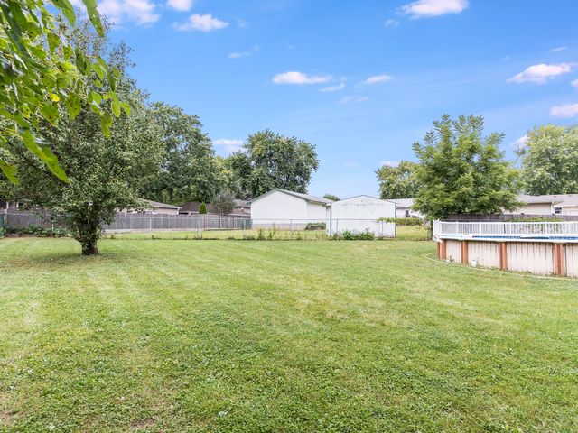 1243 Rick Court, Joliet, IL 60431