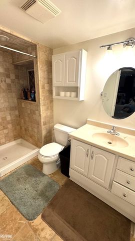 8430 Darlene Street, Warren, MI 48093