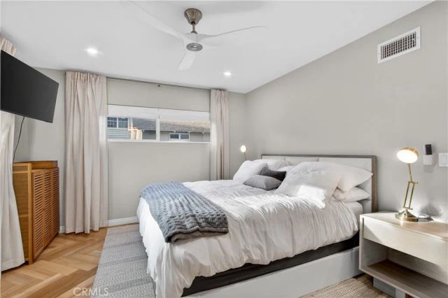 225 Iris Avenue, Corona Del Mar, CA 92625