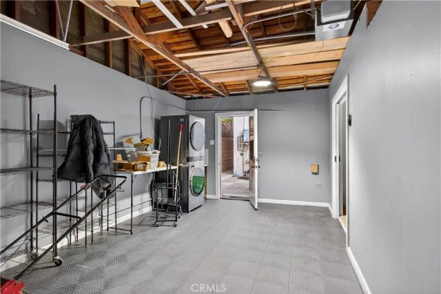 225 Iris Avenue, Corona Del Mar, CA 92625