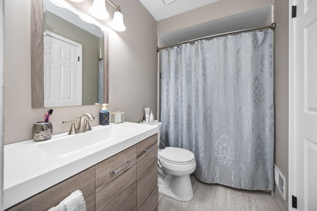 13468 Mair Drive, Sterling Heights, MI 48313