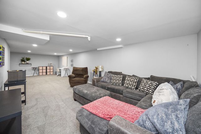 13468 Mair Drive, Sterling Heights, MI 48313