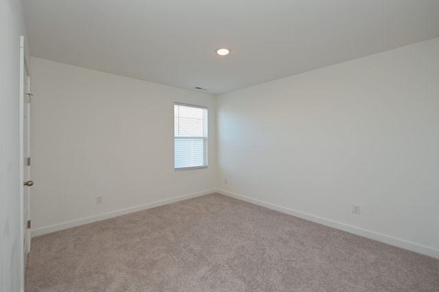 5203 Cothron Dr, White House, TN 37188