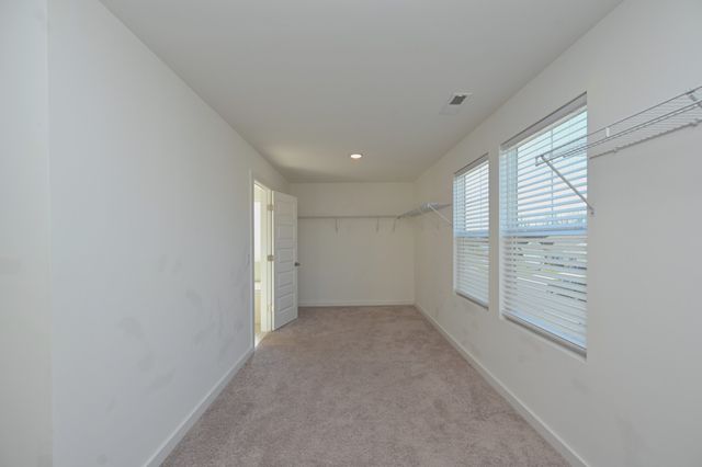 5203 Cothron Dr, White House, TN 37188