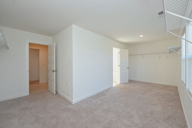 5203 Cothron Dr, White House, TN 37188