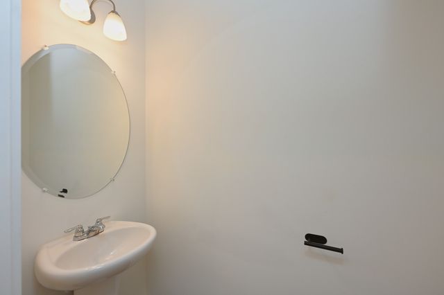 5203 Cothron Dr, White House, TN 37188