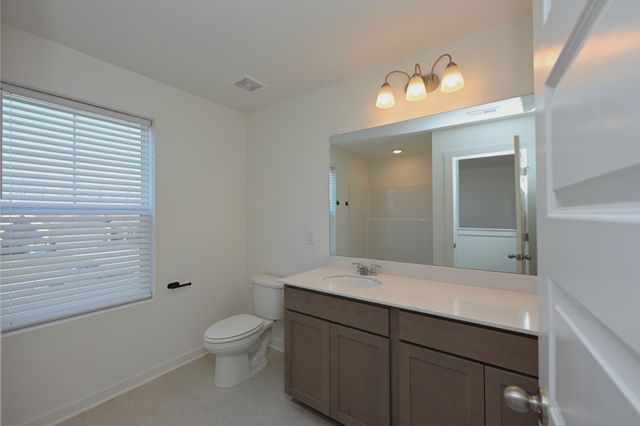 5203 Cothron Dr, White House, TN 37188