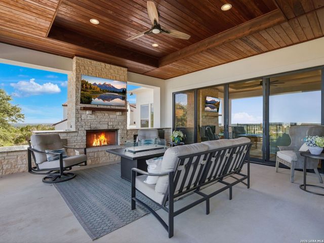 5857 Verden Ridge, New Braunfels, TX 78132