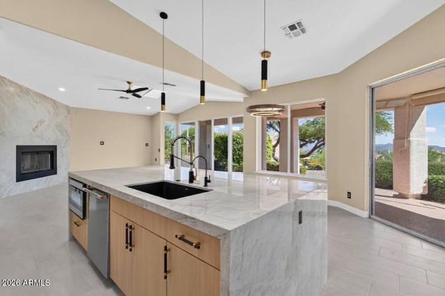 15526 E BUMBLEBEE Lane, Fountain Hills, AZ 85268