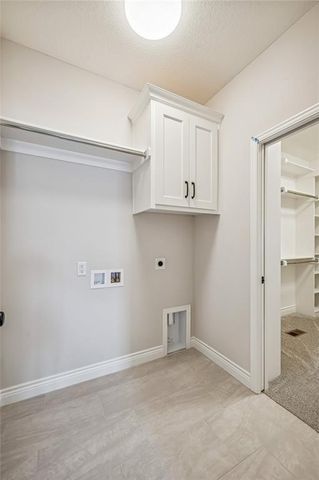 11413 S Waterford Drive, Olathe, KS 66061