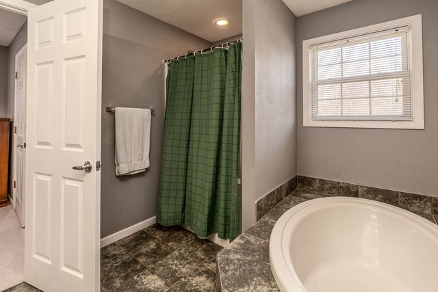 898 Kirsch Street, Carbondale, IL 62901