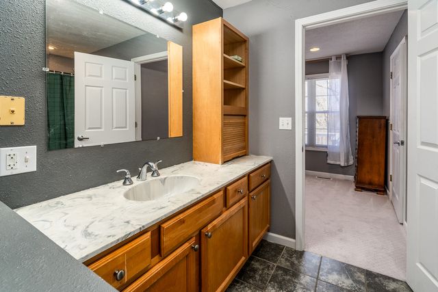 898 Kirsch Street, Carbondale, IL 62901