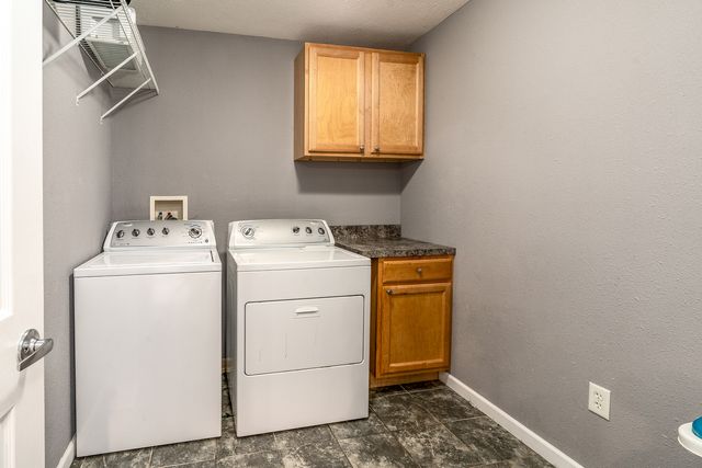 898 Kirsch Street, Carbondale, IL 62901