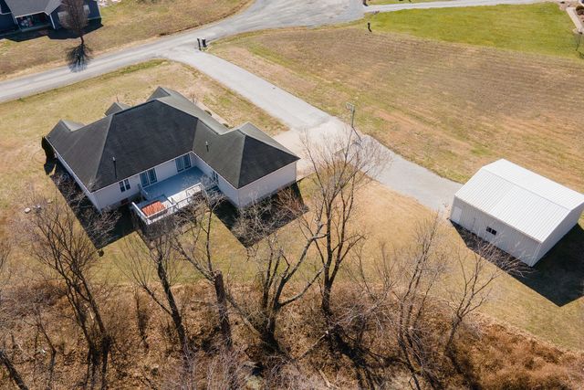 898 Kirsch Street, Carbondale, IL 62901