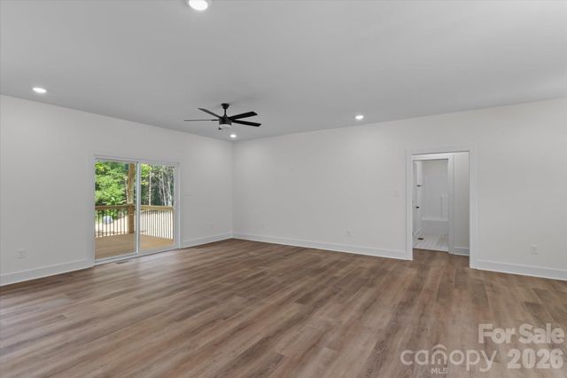 214 Lockhard Circle, Troutman, NC 28166