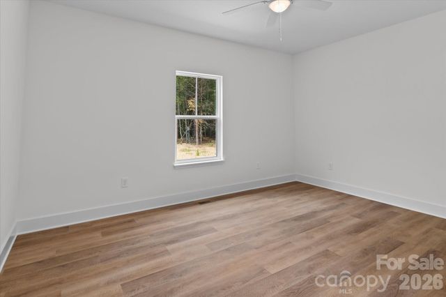 214 Lockhard Circle, Troutman, NC 28166