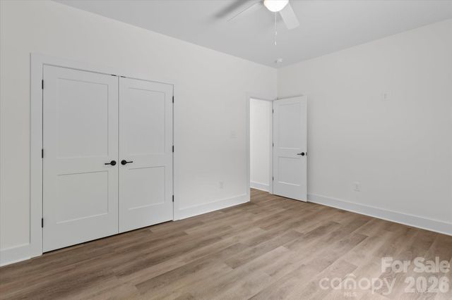 214 Lockhard Circle, Troutman, NC 28166