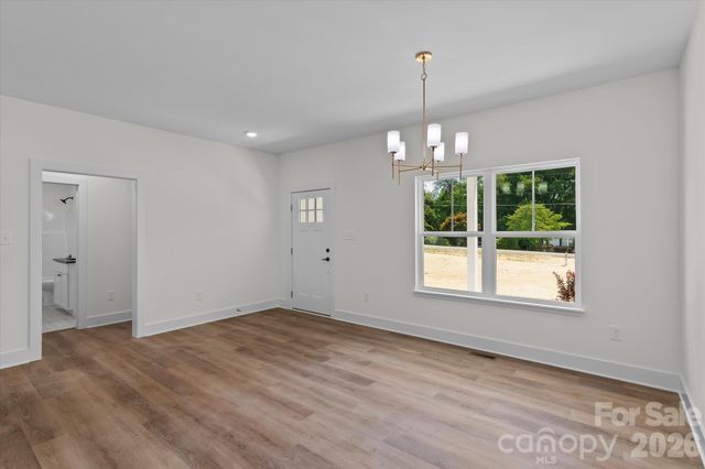 214 Lockhard Circle, Troutman, NC 28166