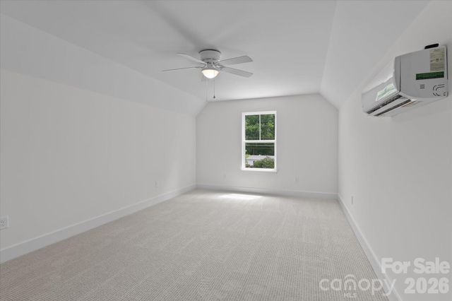 214 Lockhard Circle, Troutman, NC 28166