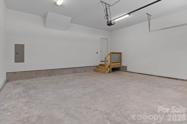 214 Lockhard Circle, Troutman, NC 28166