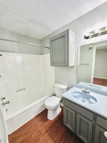 3702 S Second ST 107, Austin, TX 78704