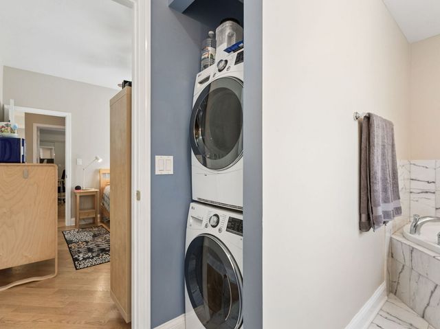 4650 N Saint Louis Avenue 1D, Chicago, IL 60625