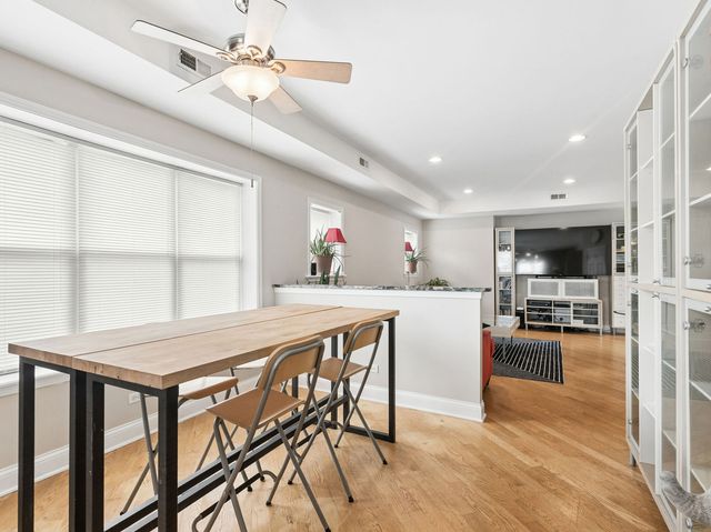4650 N Saint Louis Avenue 1D, Chicago, IL 60625