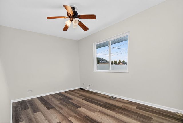 9156 W 161st Place, Orland Hills, IL 60487