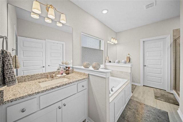 7648 Phoenix Avenue, Springdale, AR 72762